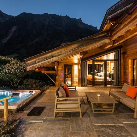 Chalet Cortina Your Exclusive Escape Amidst Alpine Appartamento *
