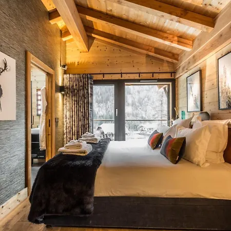 Chalet Cortina Your Exclusive Escape Amidst Alpine Appartamento Cortina dʼAmpezzo